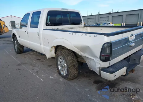 2015 Ford F-250 Lariat z USA, uszkodzony, nr VIN 1FT7W2BT6FEA91562